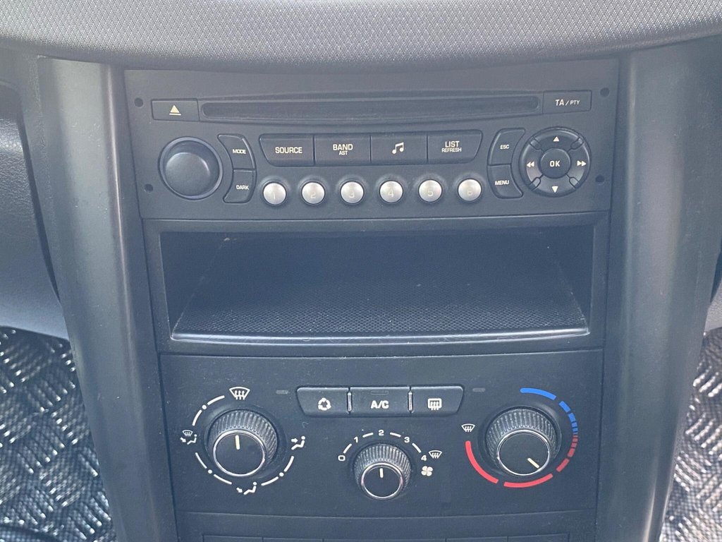 Used Peugeot 207 2010 for sale - 77525814: Photo 33