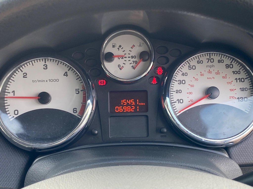 Used Peugeot 207 2010 for sale - 77525814: Photo 9