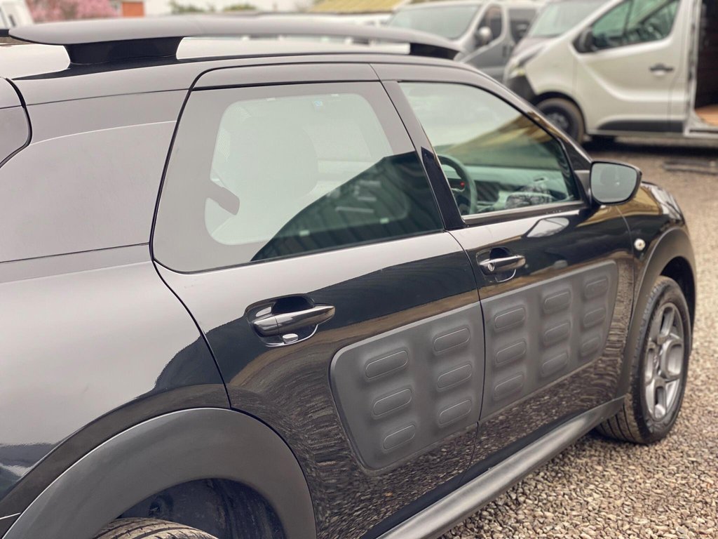 Used Citroen C4 Cactus 2017 for sale - 77794996: Photo 30