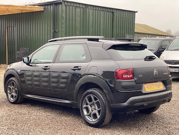 Used Citroen C4 Cactus 2017 for sale - 77794996: Photo