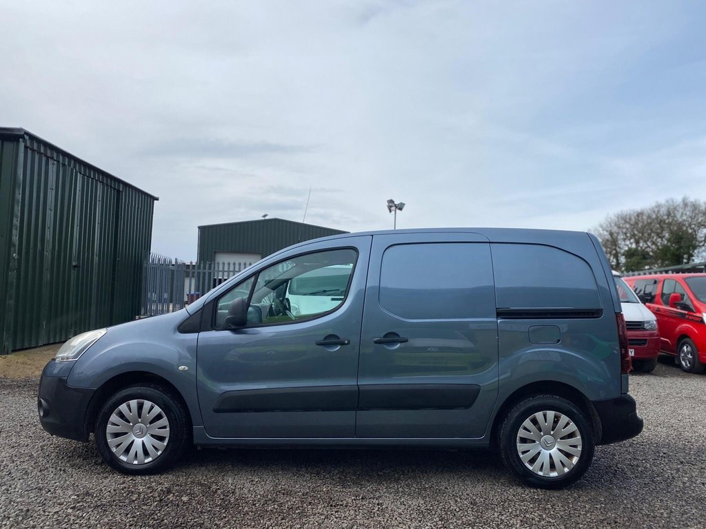 Used Citroen Berlingo 2012 for sale - 77638132: Photo 20