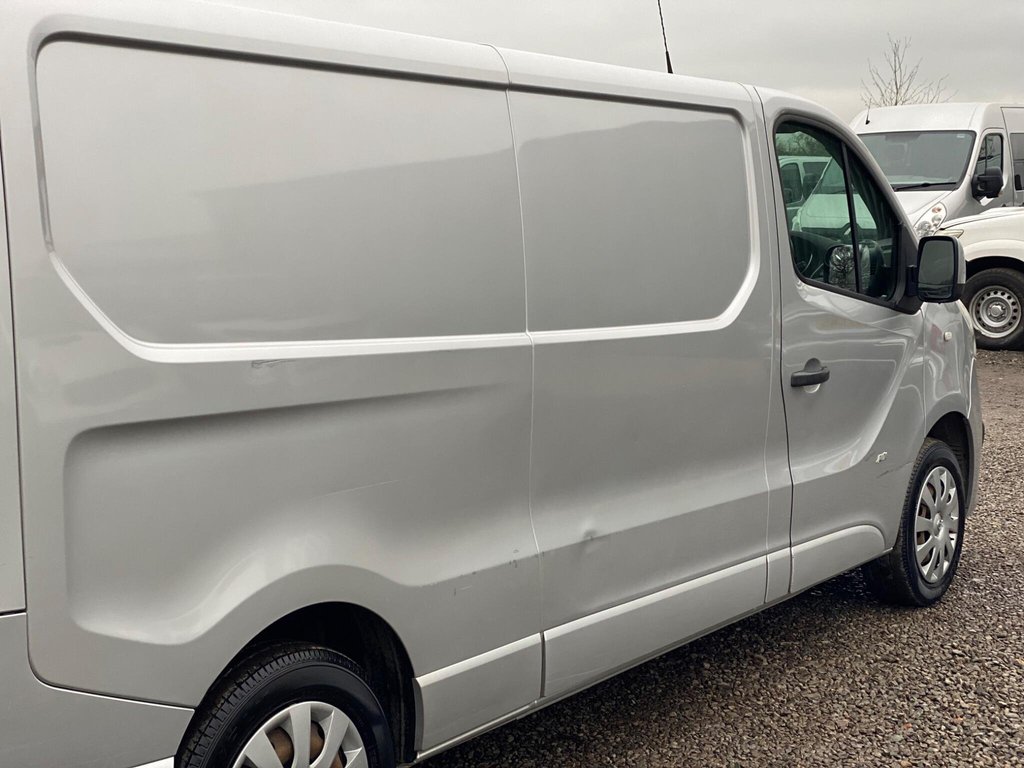Used Vauxhall Vivaro 2015 for sale - 78016737: Photo 30