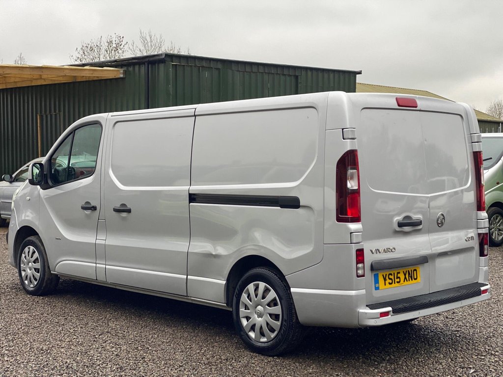 Used Vauxhall Vivaro 2015 for sale - 78016737: Photo 4