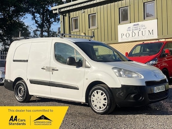 Used Peugeot Partner 2015 for sale - 79108403: Photo