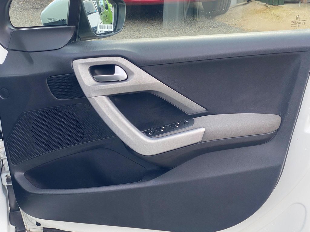 Used Peugeot 2008 2016 for sale - 76345648: Photo 48