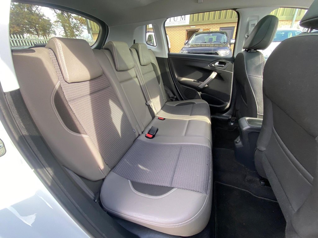 Used Peugeot 2008 2016 for sale - 76345648: Photo 49