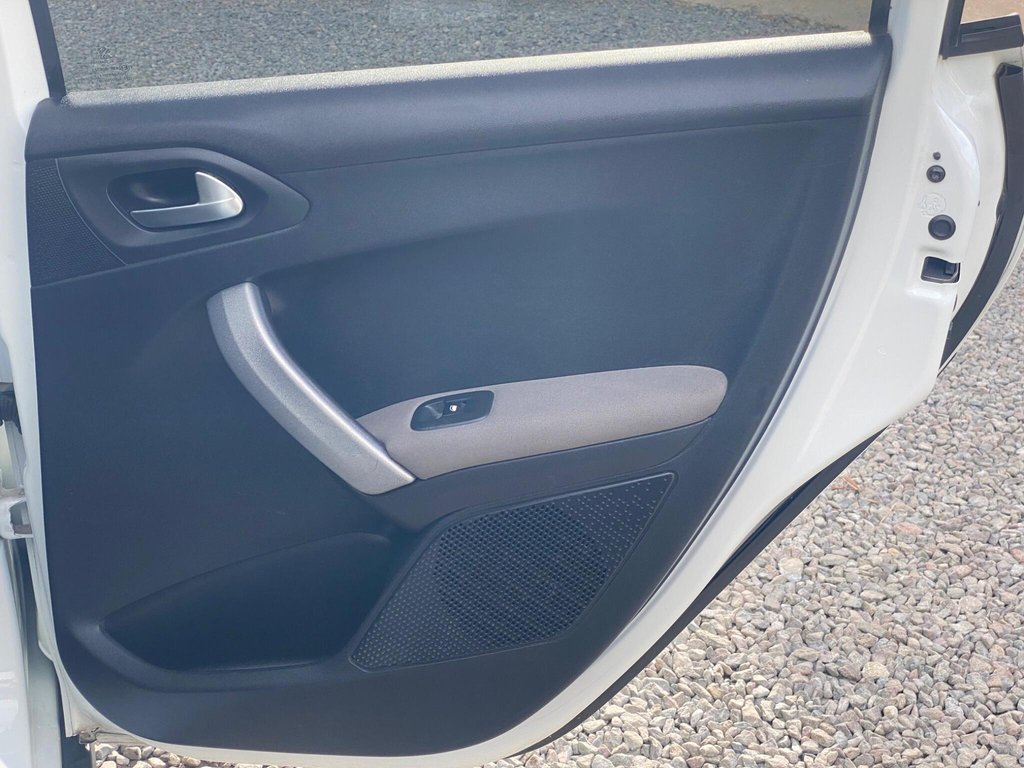 Used Peugeot 2008 2016 for sale - 76345648: Photo 50