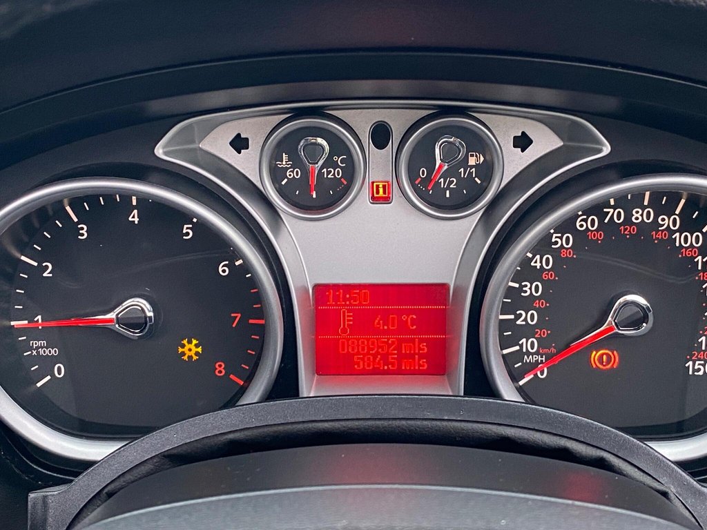 Used Ford Focus CC 2009 for sale - 77153921: Photo 11