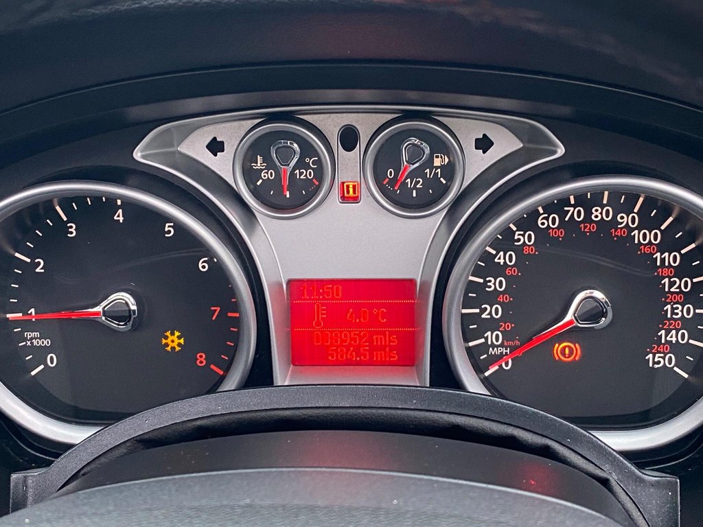 Used Ford Focus CC 2009 for sale - 77153921: Photo 49