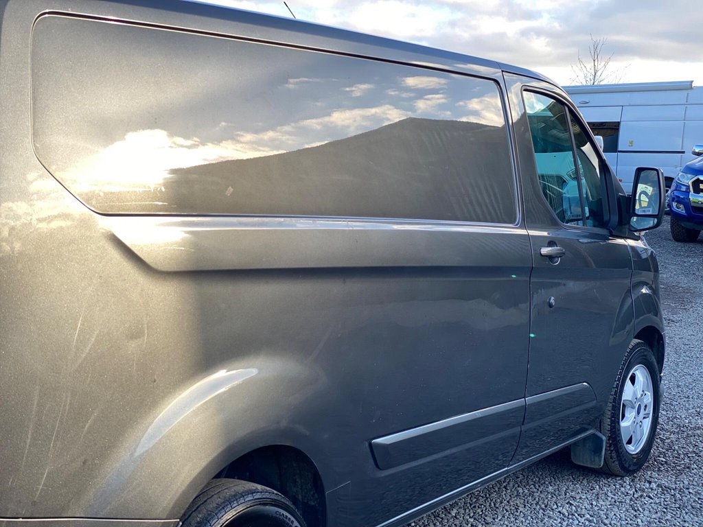 Used Ford Transit Custom 2017 for sale - 77048894: Photo 32