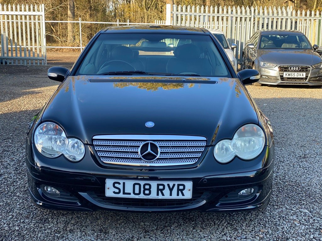 Used Mercedes-Benz C Class 2008 for sale - 76698510: Photo 18