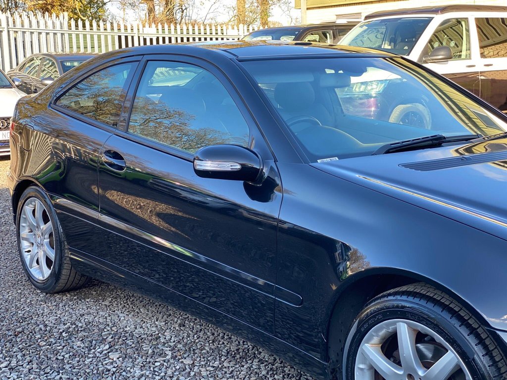 Used Mercedes-Benz C Class 2008 for sale - 76698510: Photo 22