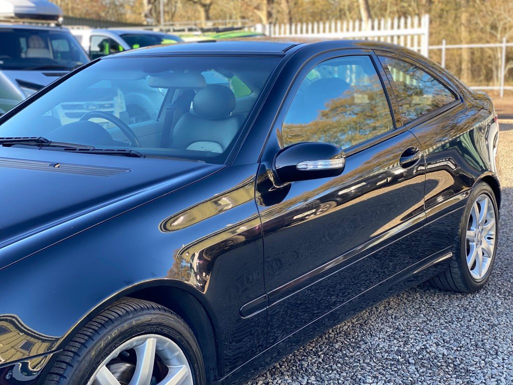 Used Mercedes-Benz C Class 2008 for sale - 76698510: Photo 24