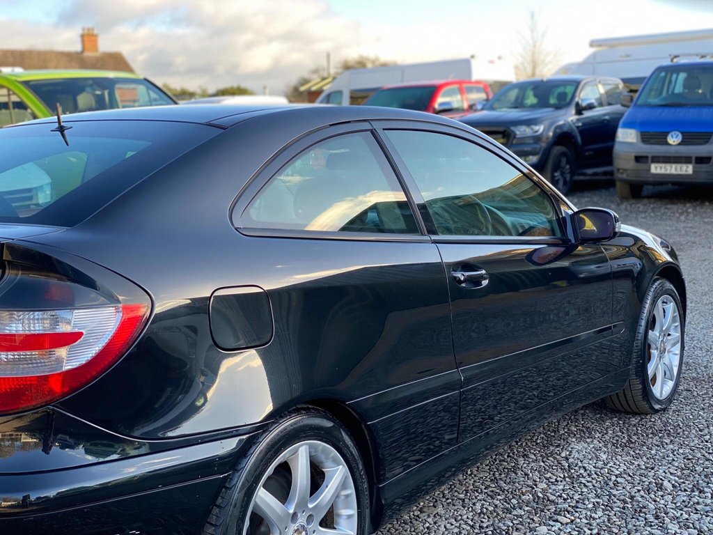 Used Mercedes-Benz C Class 2008 for sale - 76698510: Photo 28