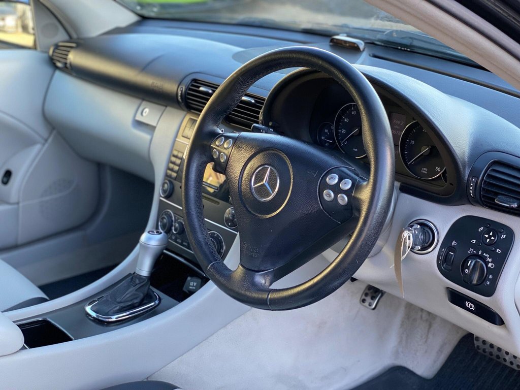 Used Mercedes-Benz C Class 2008 for sale - 76698510: Photo 6