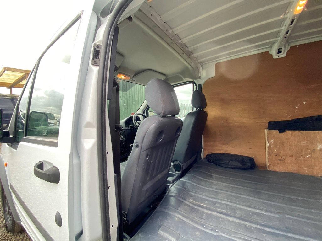 Used Ford Transit Connect 2009 for sale - 77647808: Photo 15