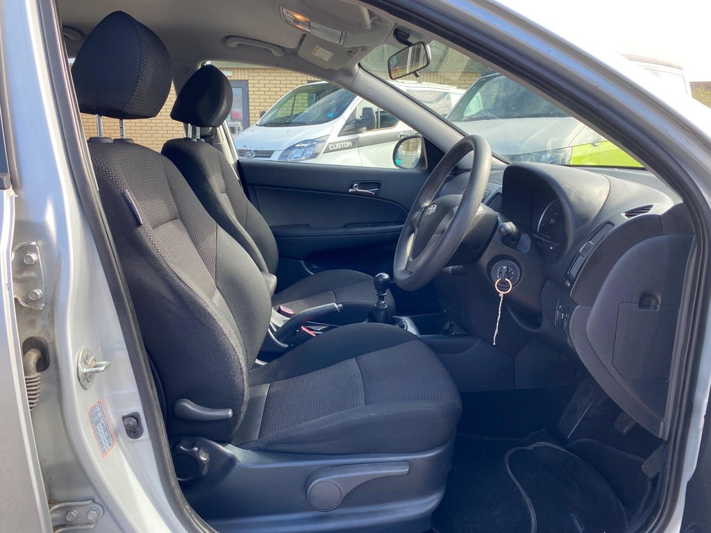 Used Hyundai i30 2009 for sale - 78097114: Photo 6