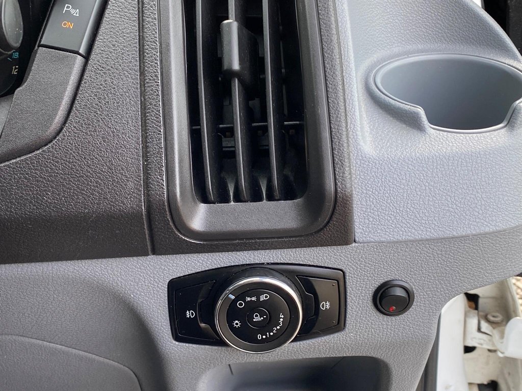 Used Ford Transit 2015 for sale - 77638131: Photo 48