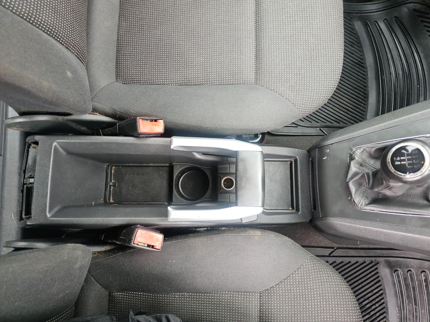 Vehicle 33