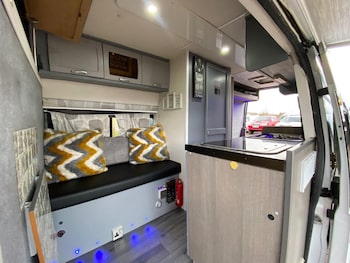 Used Ford Transit 2010 for sale - 77139403: Photo