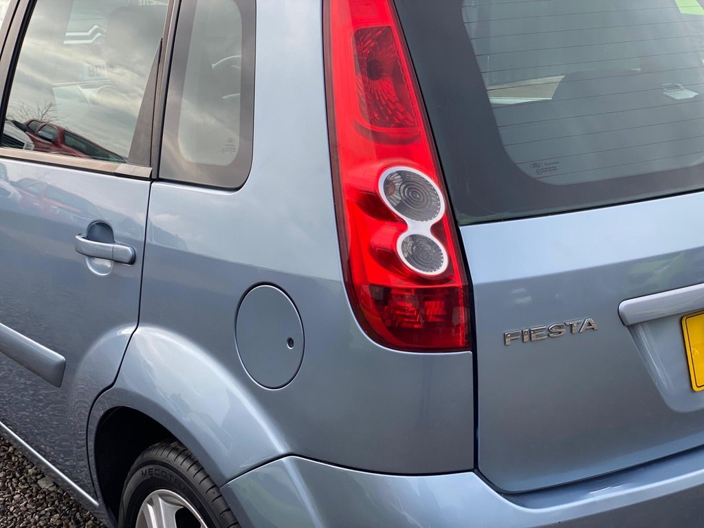 Used Ford Fiesta 2007 for sale - 76496294: Photo 24