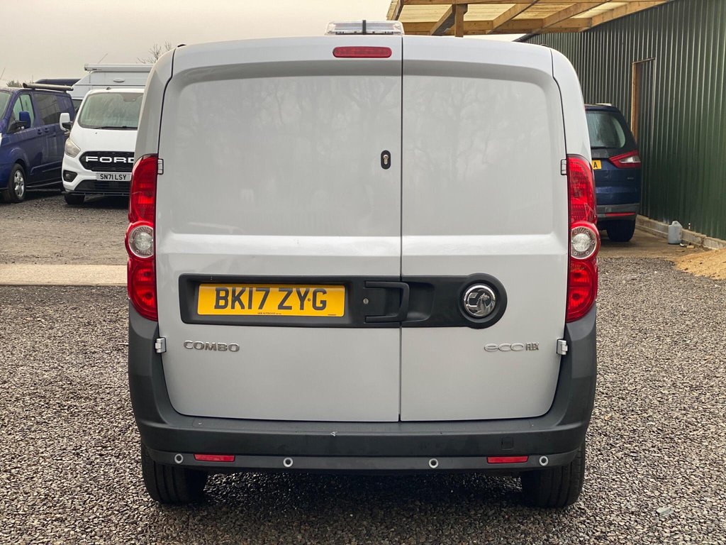 Used Vauxhall Combo 2017 for sale - 77231957: Photo 21