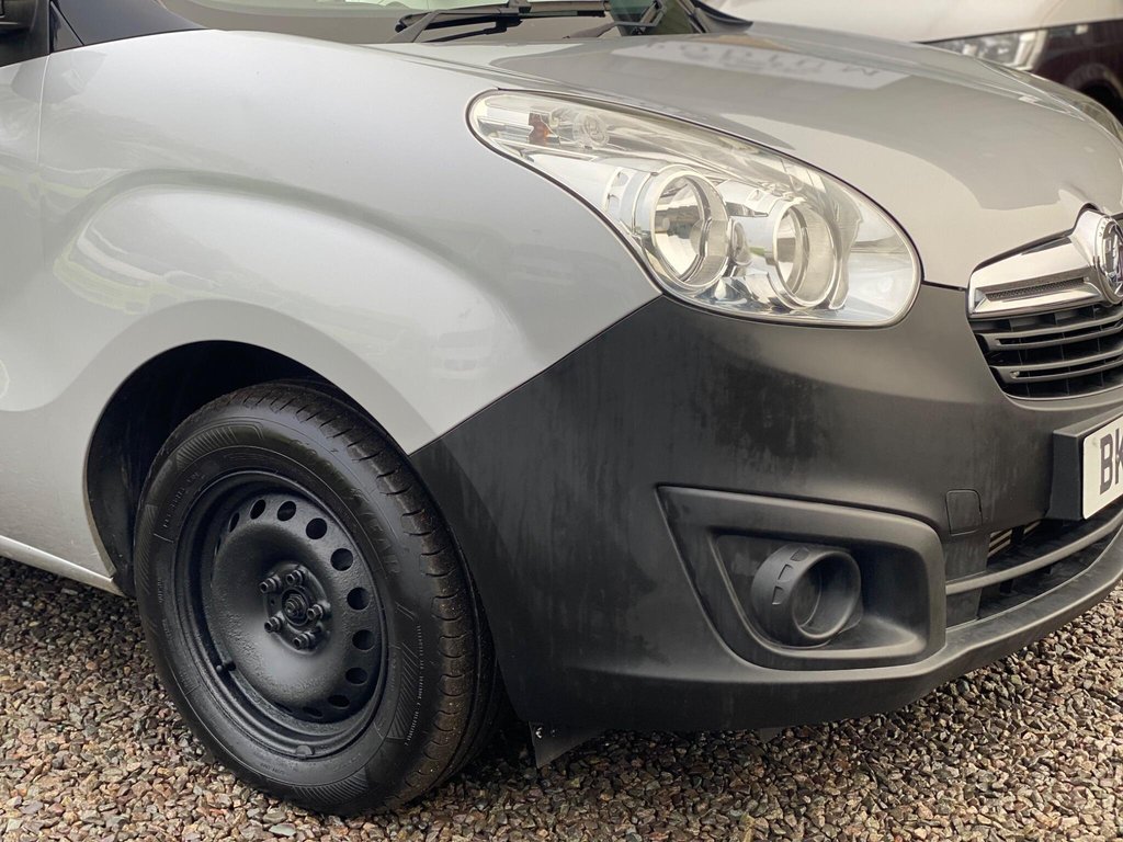 Used Vauxhall Combo 2017 for sale - 77231957: Photo 23