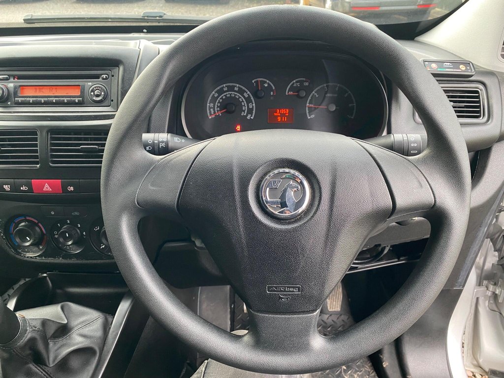 Used Vauxhall Combo 2017 for sale - 77231957: Photo 38