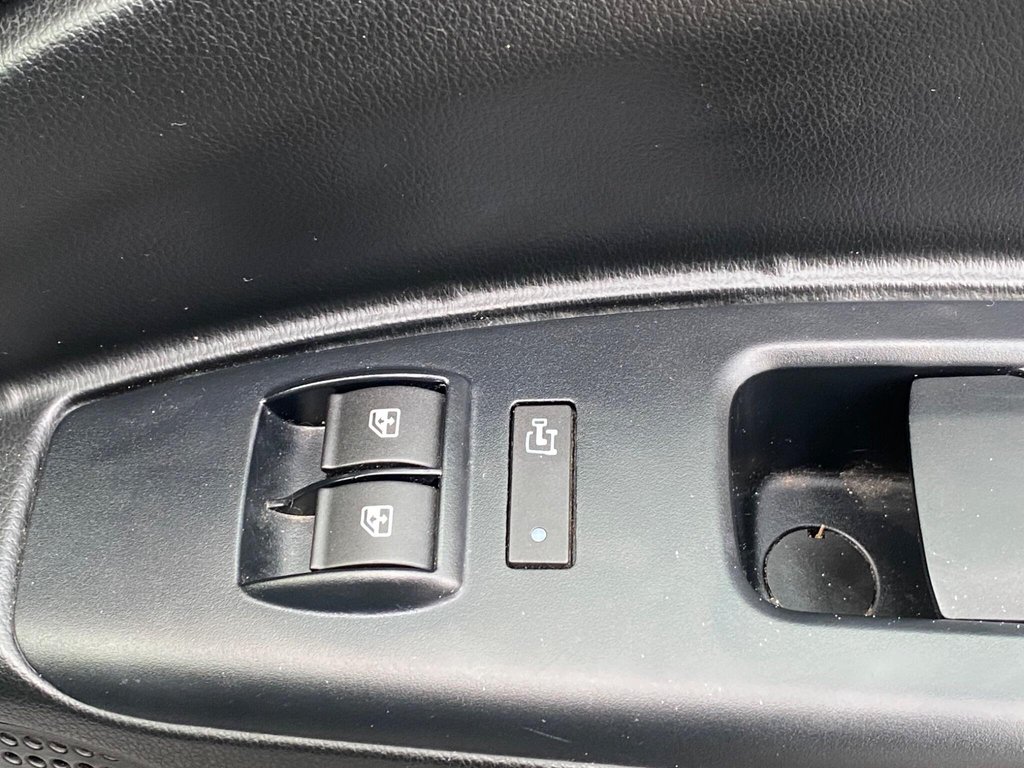 Used Vauxhall Combo 2017 for sale - 77231957: Photo 42