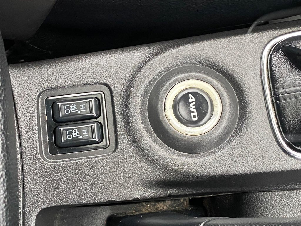 Used Mitsubishi Outlander 2014 for sale - 77697957: Photo 12