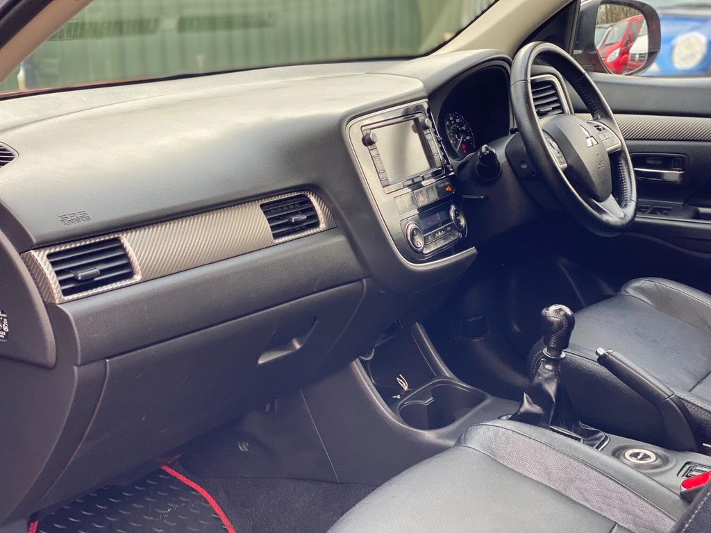 Used Mitsubishi Outlander 2014 for sale - 77697957: Photo 21
