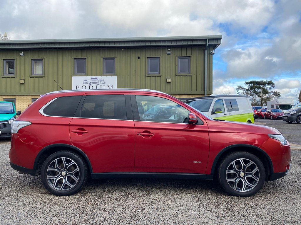 Used Mitsubishi Outlander 2014 for sale - 77697957: Photo 28