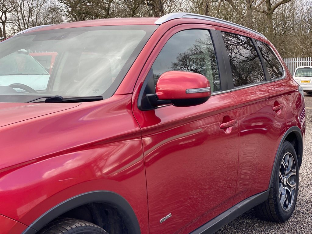 Used Mitsubishi Outlander 2014 for sale - 77697957: Photo 32