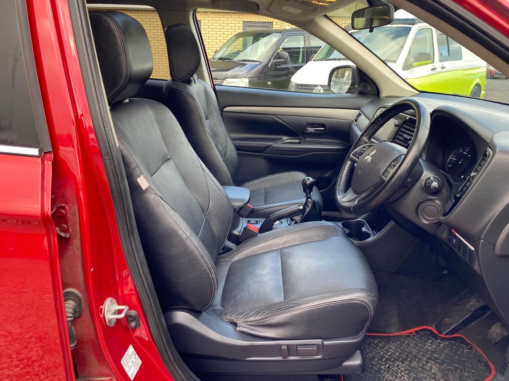 Used Mitsubishi Outlander 2014 for sale - 77697957: Photo 37