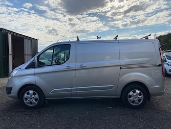 Used Ford Transit Custom 2017 for sale - 79534753: Photo