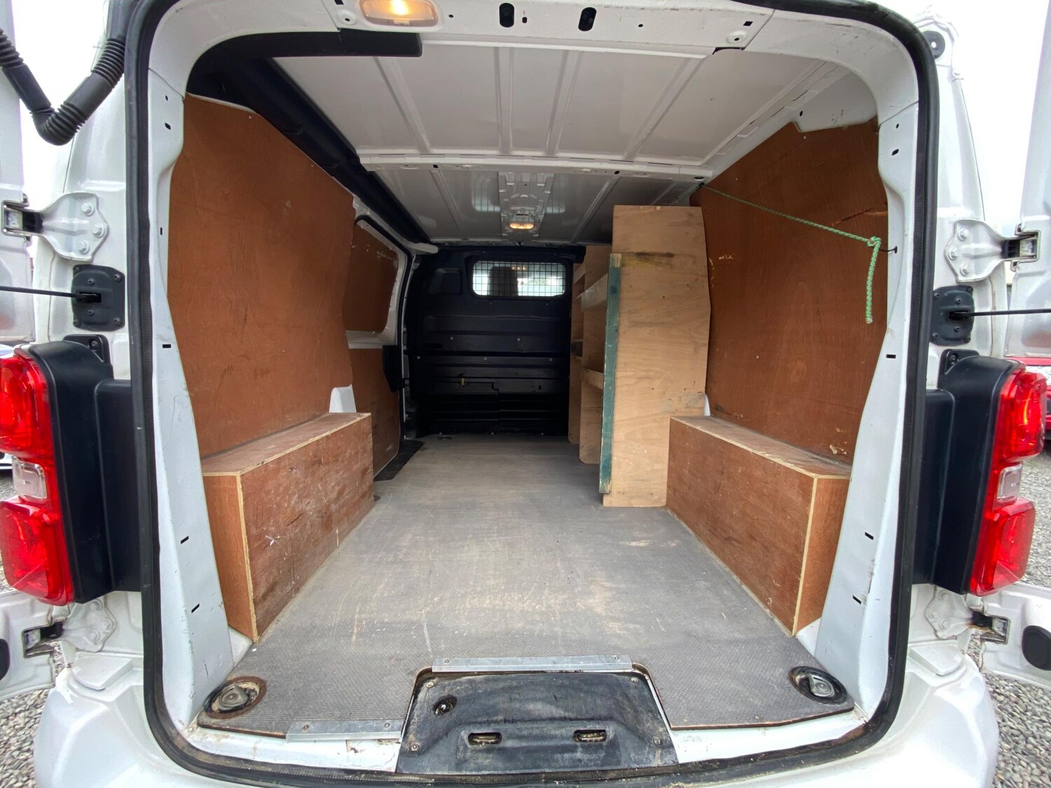 Vehicle 44