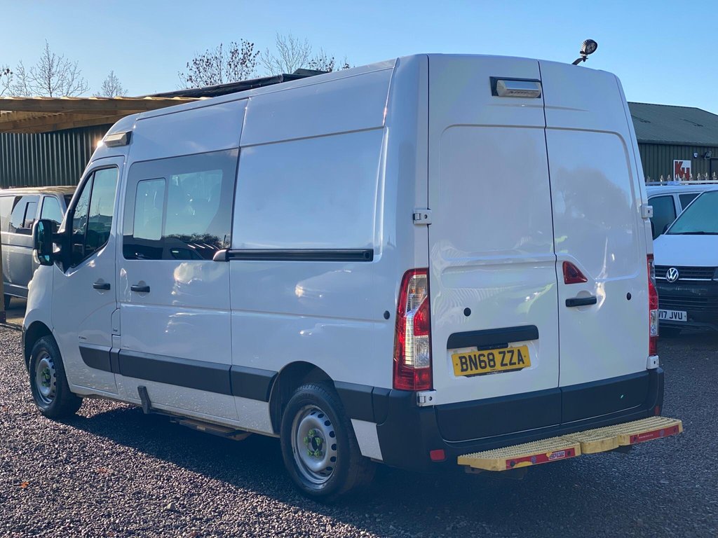 Used Vauxhall Movano 2018 for sale - 76698748: Photo 4