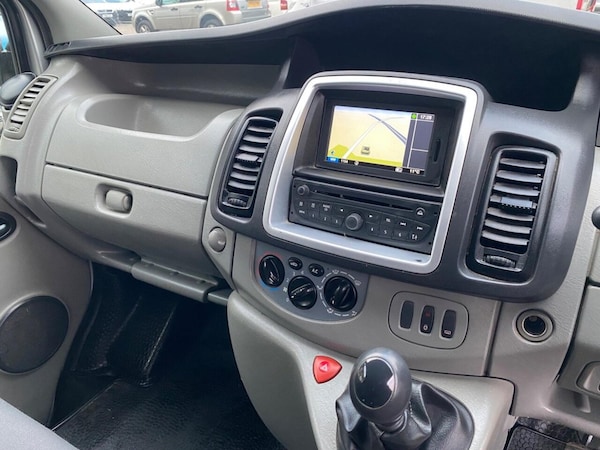 Used Vauxhall Vivaro 2013 for sale - 76228941: Photo 8
