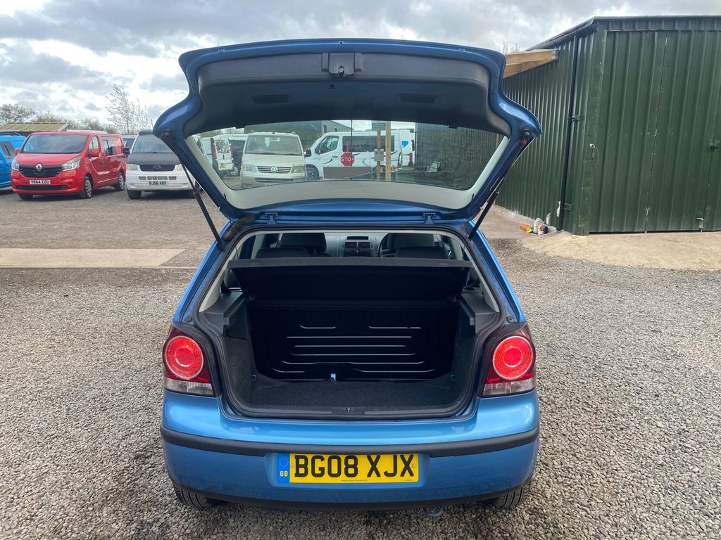 Used Volkswagen Polo 2008 for sale - 78134287: Photo 11