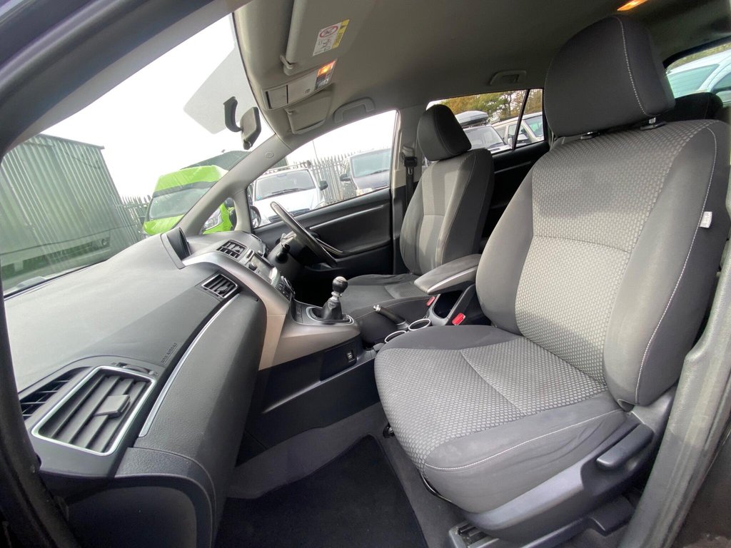 Used Toyota Verso 2013 for sale - 76417599: Photo 17