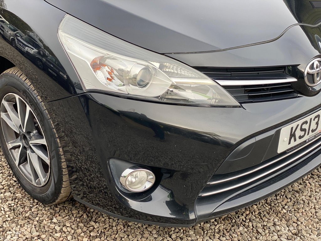 Used Toyota Verso 2013 for sale - 76417599: Photo 24