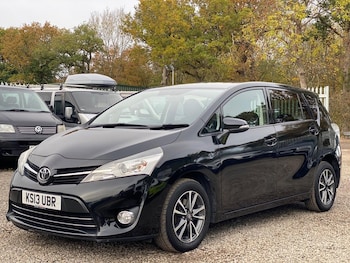 Used Toyota Verso 2013 for sale - 76417599: Photo