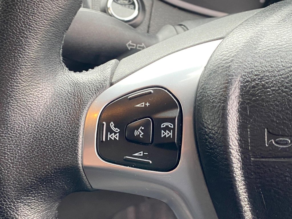 Used Ford Ecosport 2014 for sale - 77547066: Photo 41