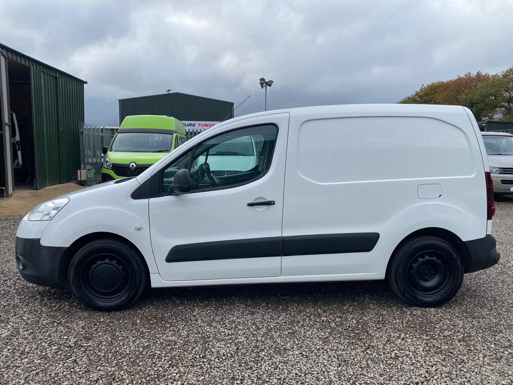 Used Peugeot Partner 2012 for sale - 76558615: Photo 13