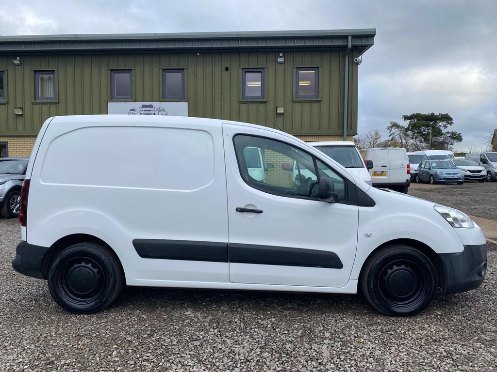 Used Peugeot Partner 2012 for sale - 76558615: Photo 15
