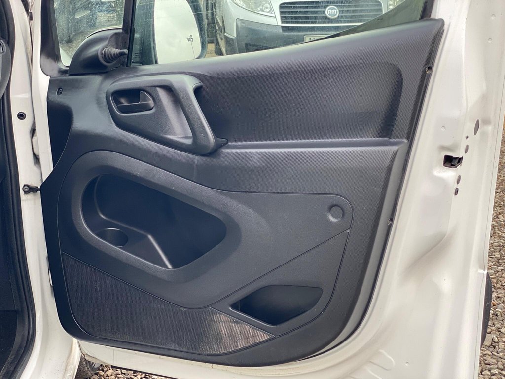 Used Peugeot Partner 2012 for sale - 76558615: Photo 34