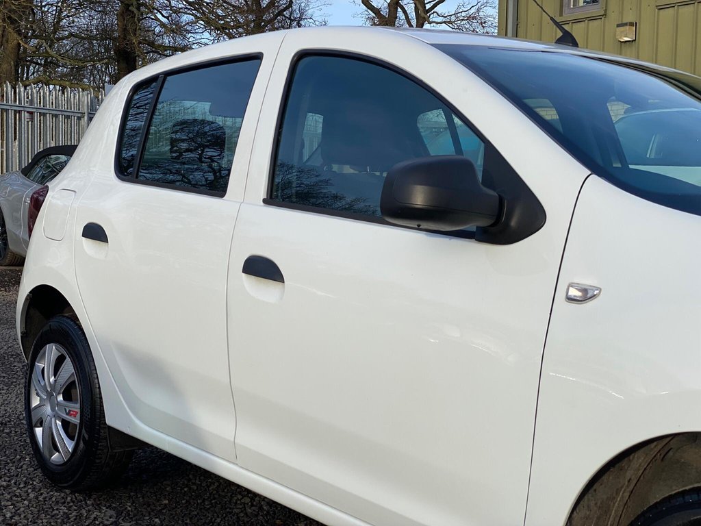 Used Dacia Sandero 2018 for sale - 77388793: Photo 22