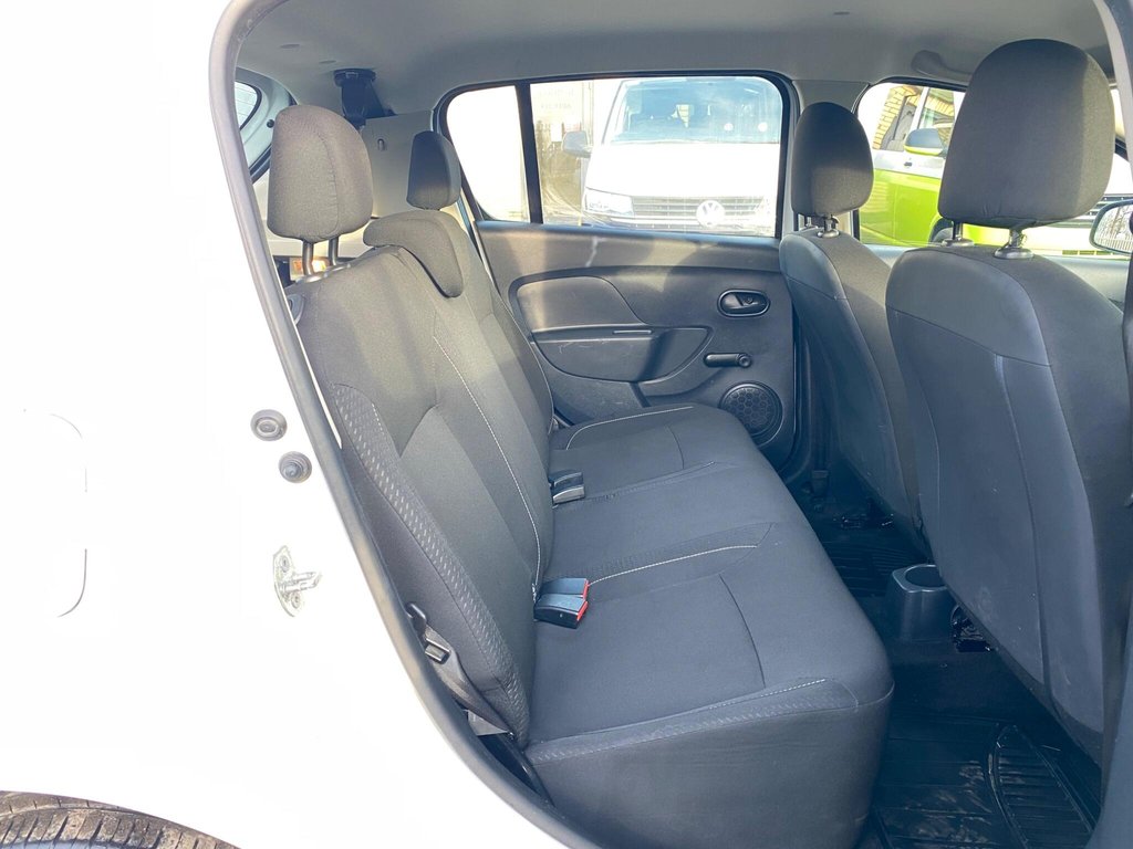Used Dacia Sandero 2018 for sale - 77388793: Photo 9