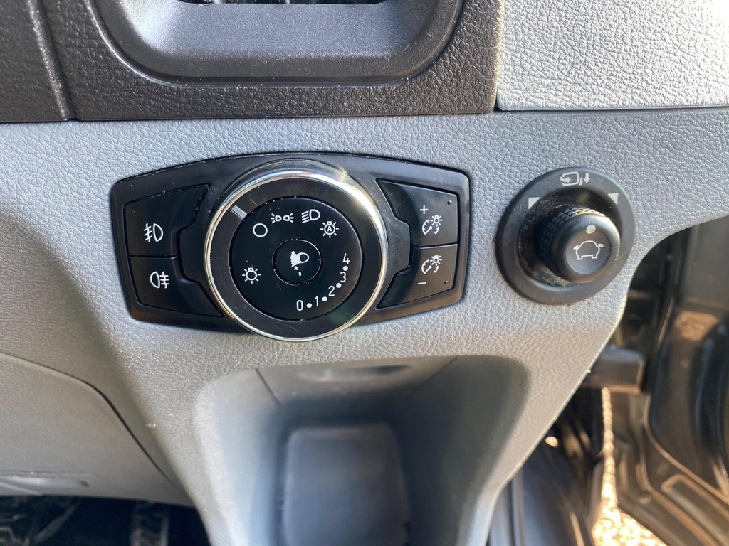 Used Ford Transit 2017 for sale - 77953231: Photo 43