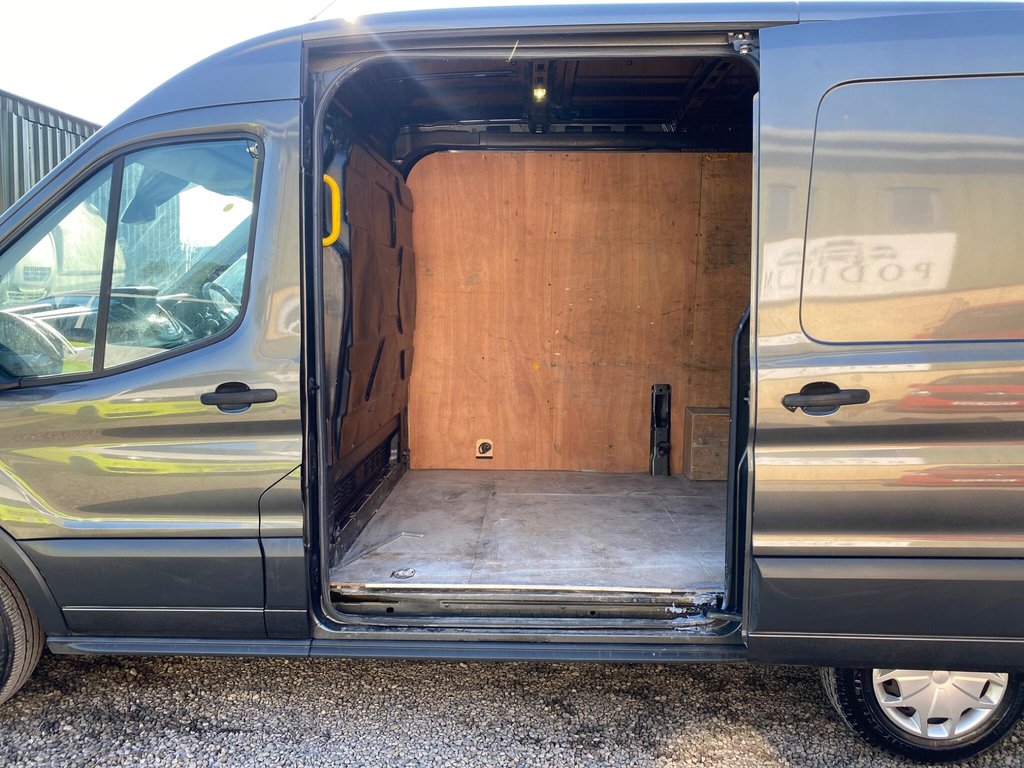 Used Ford Transit 2017 for sale - 77953231: Photo 49